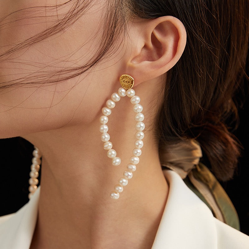 Pearl Drop Earrings