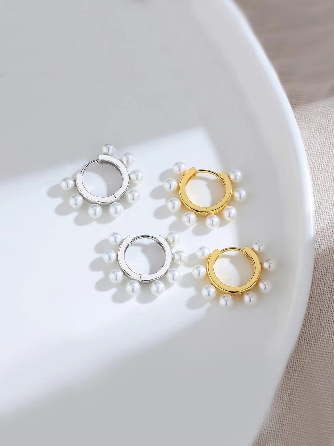 Pearls Hoop Earrings